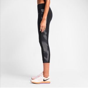 Bike epic lux leggings cropped small